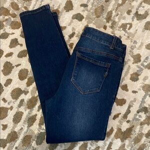 1822 Dark Wash Skinny Denim Jeans